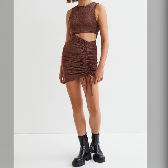 Drawstring dress (brown glittery) - Picture 2 of 2